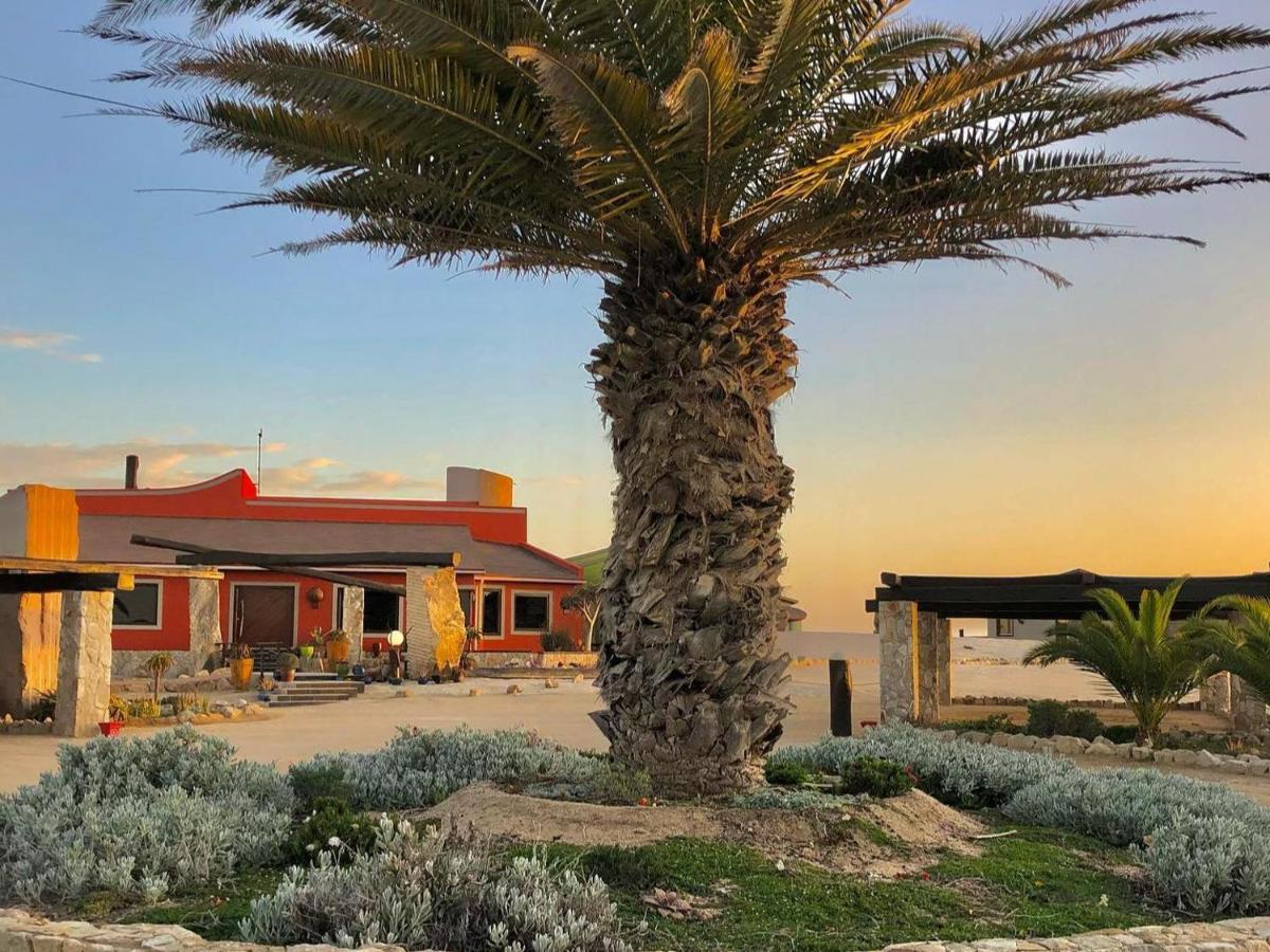 Desert Breeze Lodge Свакопмунд Экстерьер фото