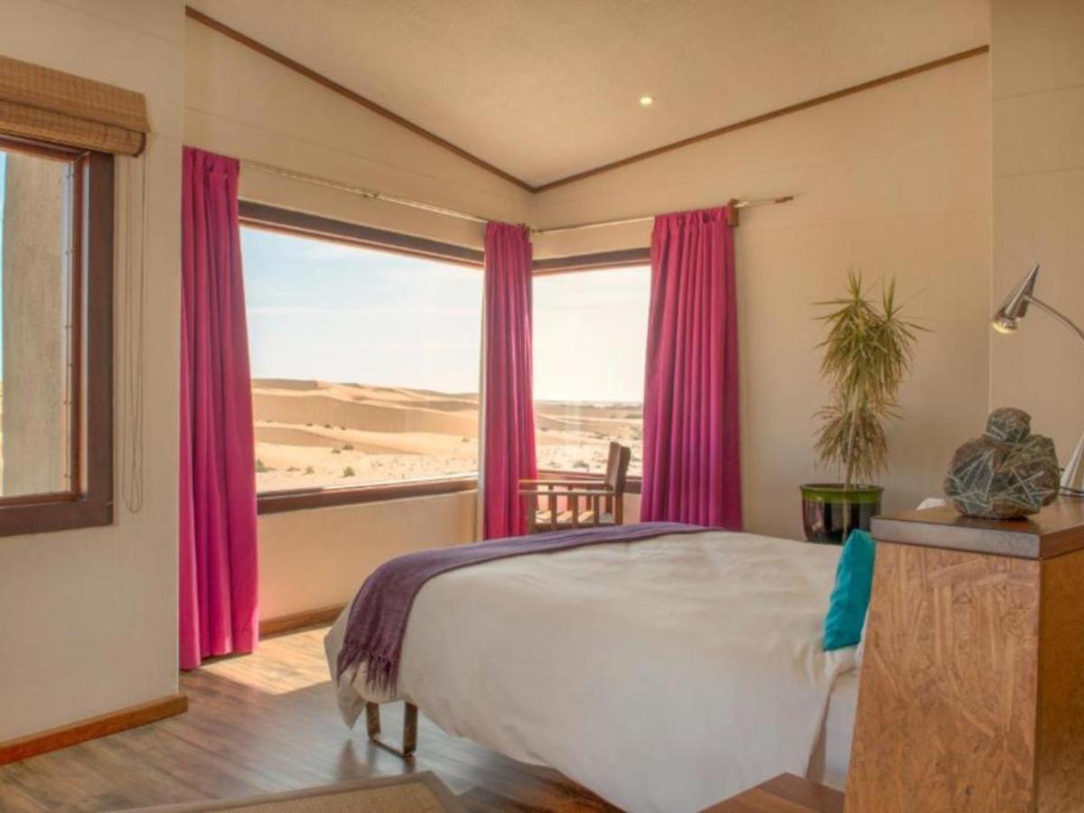 Desert Breeze Lodge Свакопмунд Экстерьер фото