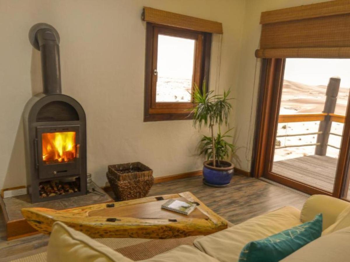Desert Breeze Lodge Свакопмунд Экстерьер фото