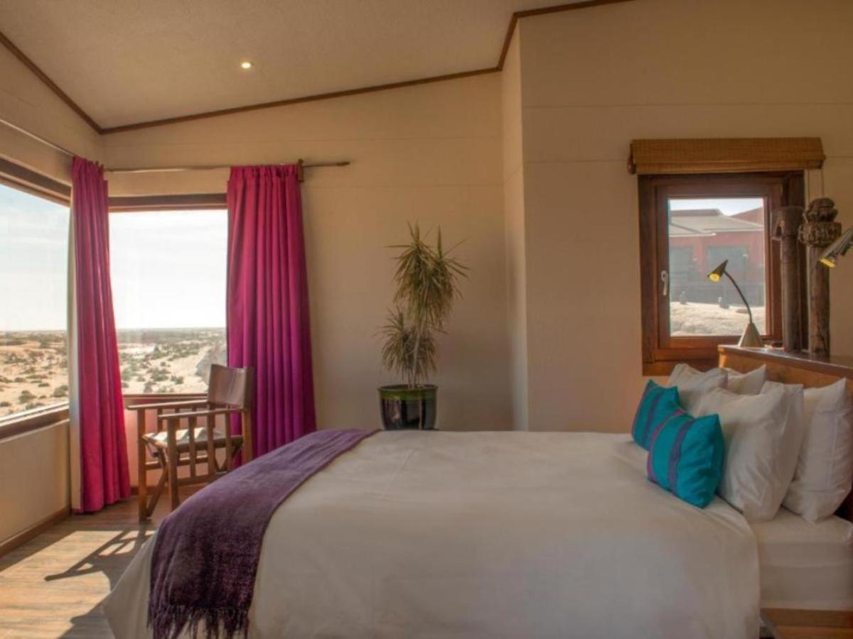 Desert Breeze Lodge Свакопмунд Экстерьер фото