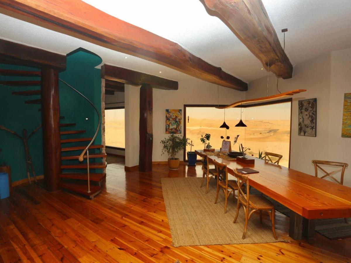 Desert Breeze Lodge Свакопмунд Экстерьер фото