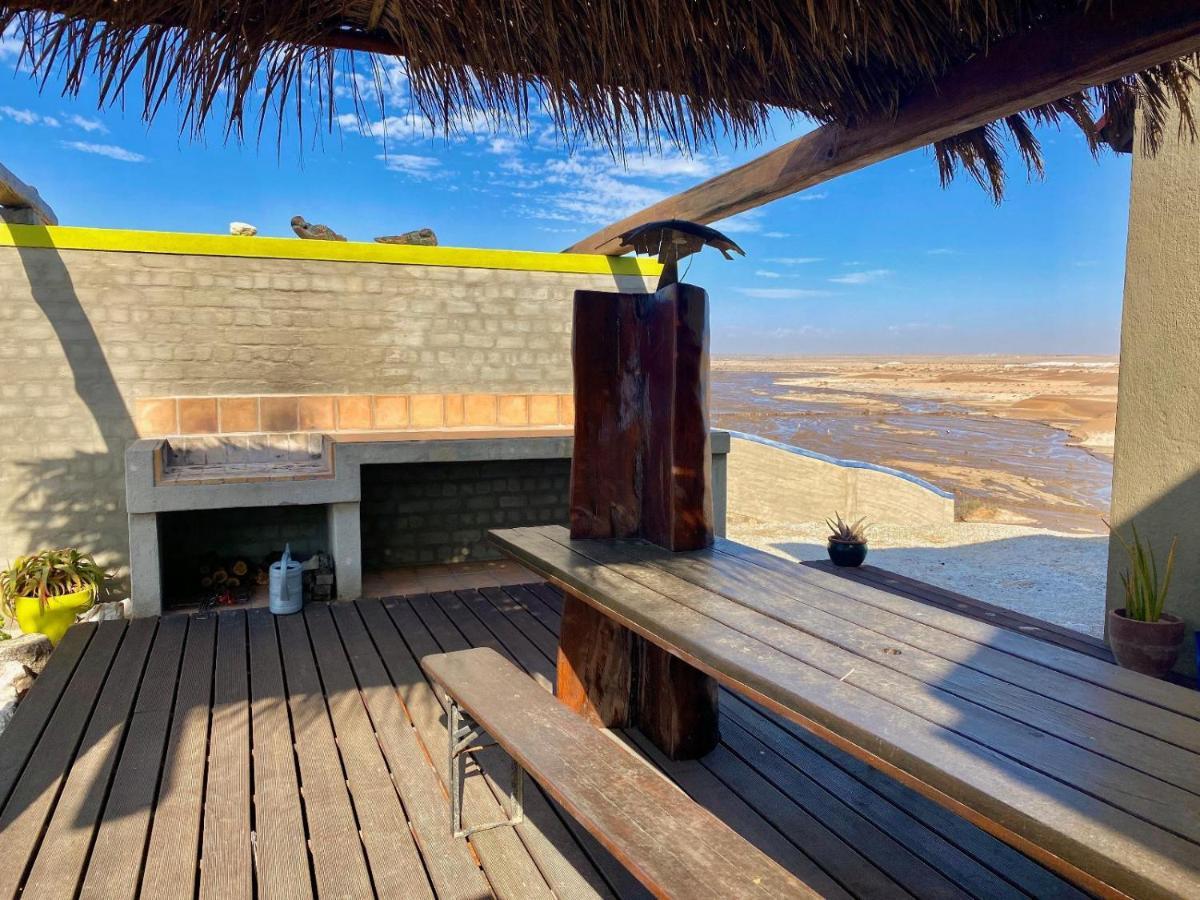 Desert Breeze Lodge Свакопмунд Экстерьер фото