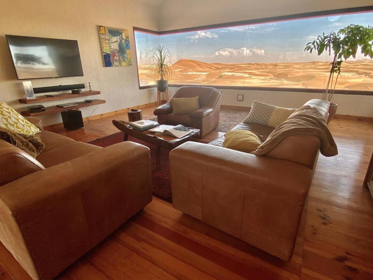 Desert Breeze Lodge Свакопмунд Экстерьер фото